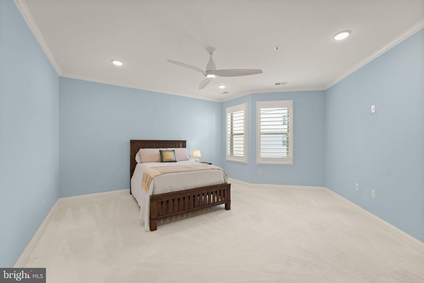 23631 HAVELOCK WALK TER #318, ASHBURN, Virginia 20148, 2 Bedrooms Bedrooms, ,2 BathroomsBathrooms,Residential,For sale,23631 HAVELOCK WALK TER #318,VALO2105714 MLS # VALO2105714