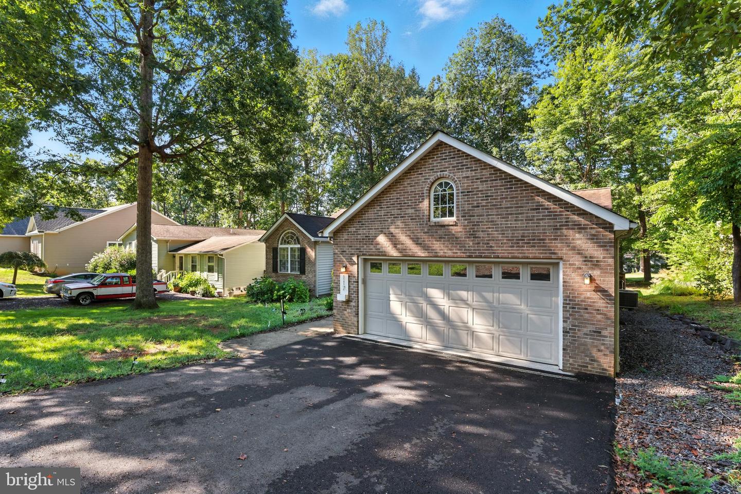 117 EAGLE CT, LOCUST GROVE, Virginia 22508, 3 Bedrooms Bedrooms, ,2 BathroomsBathrooms,Residential,For sale,117 EAGLE CT,VAOR2010618 MLS # VAOR2010618