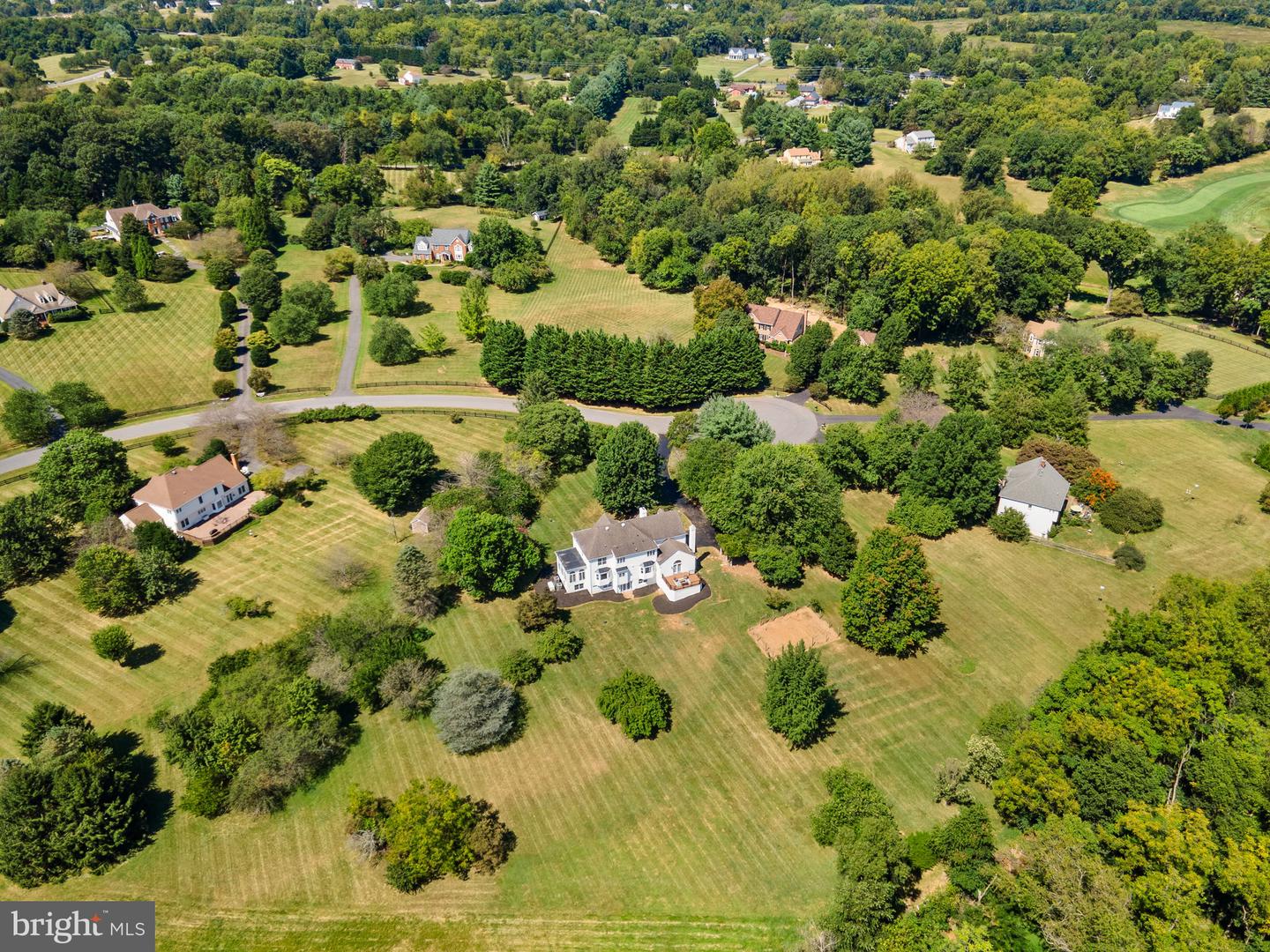 17509 PINEHURST CT, PURCELLVILLE, Virginia 20132, 5 Bedrooms Bedrooms, ,4 BathroomsBathrooms,Residential,For sale,17509 PINEHURST CT,VALO2105726 MLS # VALO2105726