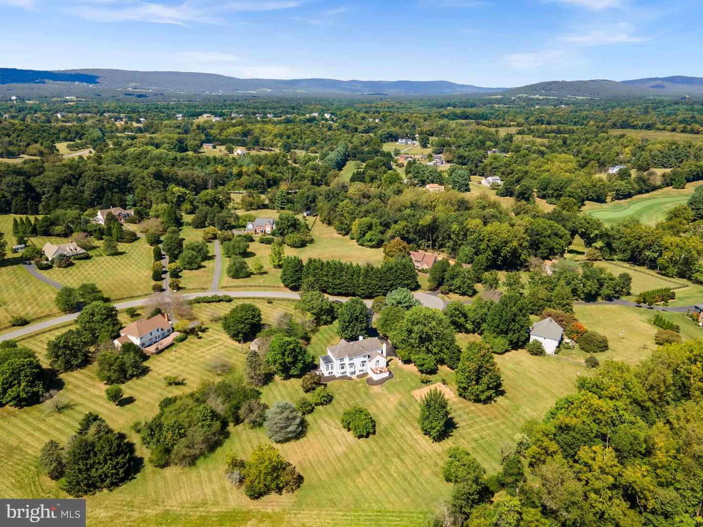 17509 PINEHURST CT, PURCELLVILLE, Virginia 20132, 5 Bedrooms Bedrooms, ,4 BathroomsBathrooms,Residential,For sale,17509 PINEHURST CT,VALO2105726 MLS # VALO2105726