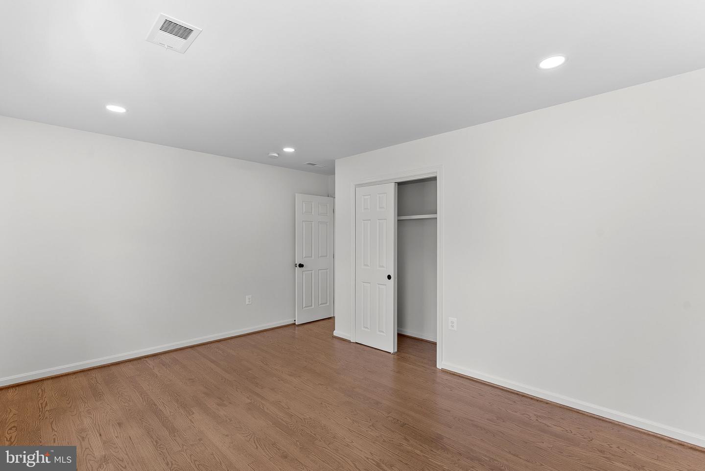 17509 PINEHURST CT, PURCELLVILLE, Virginia 20132, 5 Bedrooms Bedrooms, ,4 BathroomsBathrooms,Residential,For sale,17509 PINEHURST CT,VALO2105726 MLS # VALO2105726