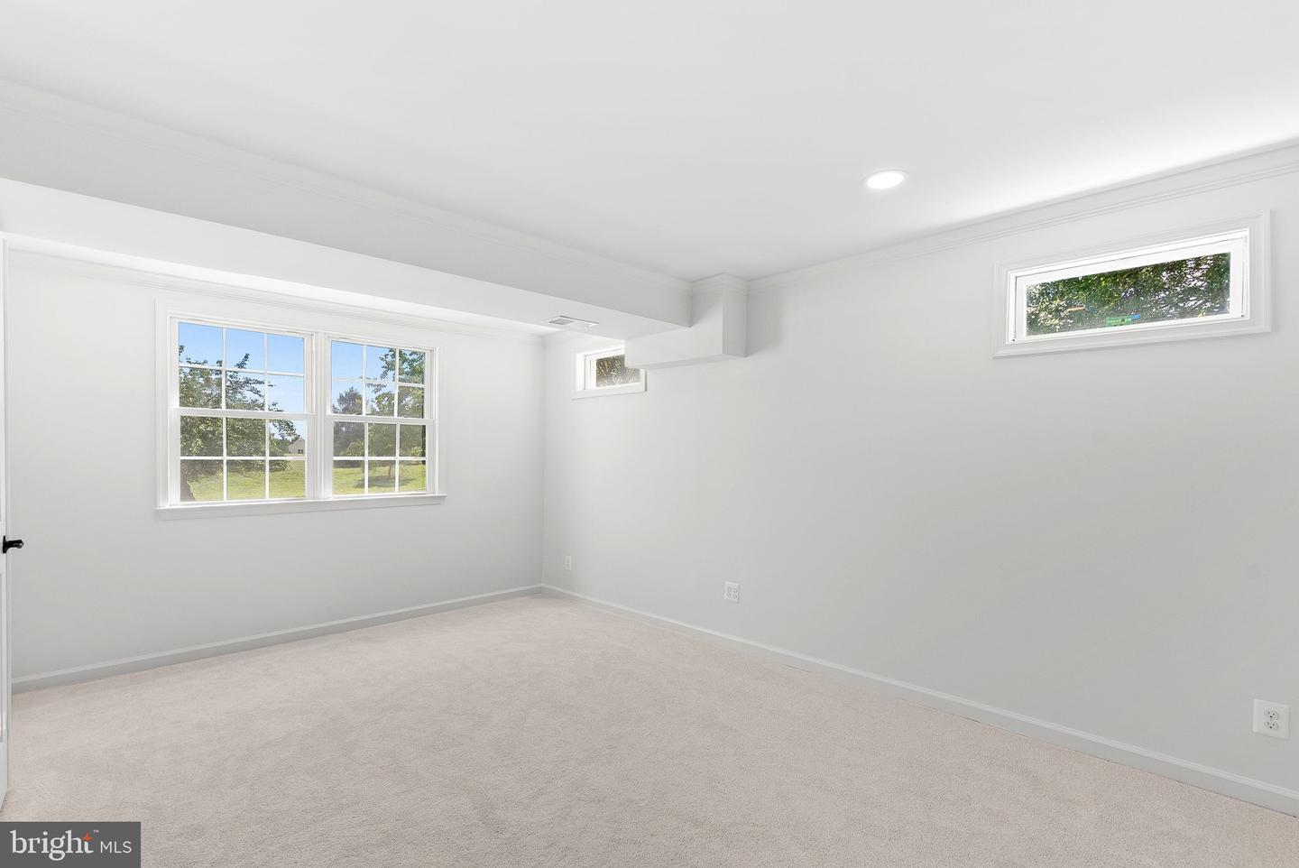 17509 PINEHURST CT, PURCELLVILLE, Virginia 20132, 5 Bedrooms Bedrooms, ,4 BathroomsBathrooms,Residential,For sale,17509 PINEHURST CT,VALO2105726 MLS # VALO2105726