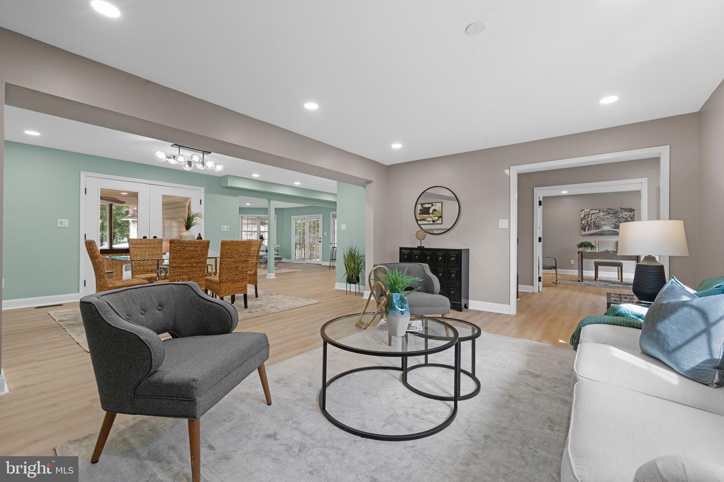 10429 HEADLY CT, FAIRFAX, Virginia 22032, 5 Bedrooms Bedrooms, ,4 BathroomsBathrooms,Residential,For sale,10429 HEADLY CT,VAFX2264200 MLS # VAFX2264200