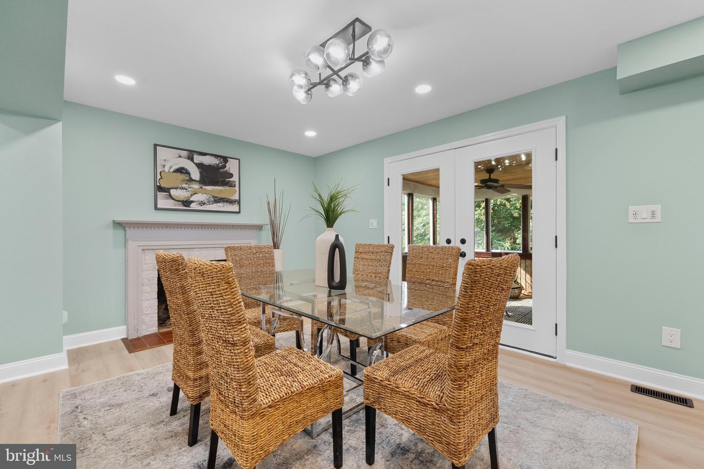 10429 HEADLY CT, FAIRFAX, Virginia 22032, 5 Bedrooms Bedrooms, ,4 BathroomsBathrooms,Residential,For sale,10429 HEADLY CT,VAFX2264200 MLS # VAFX2264200