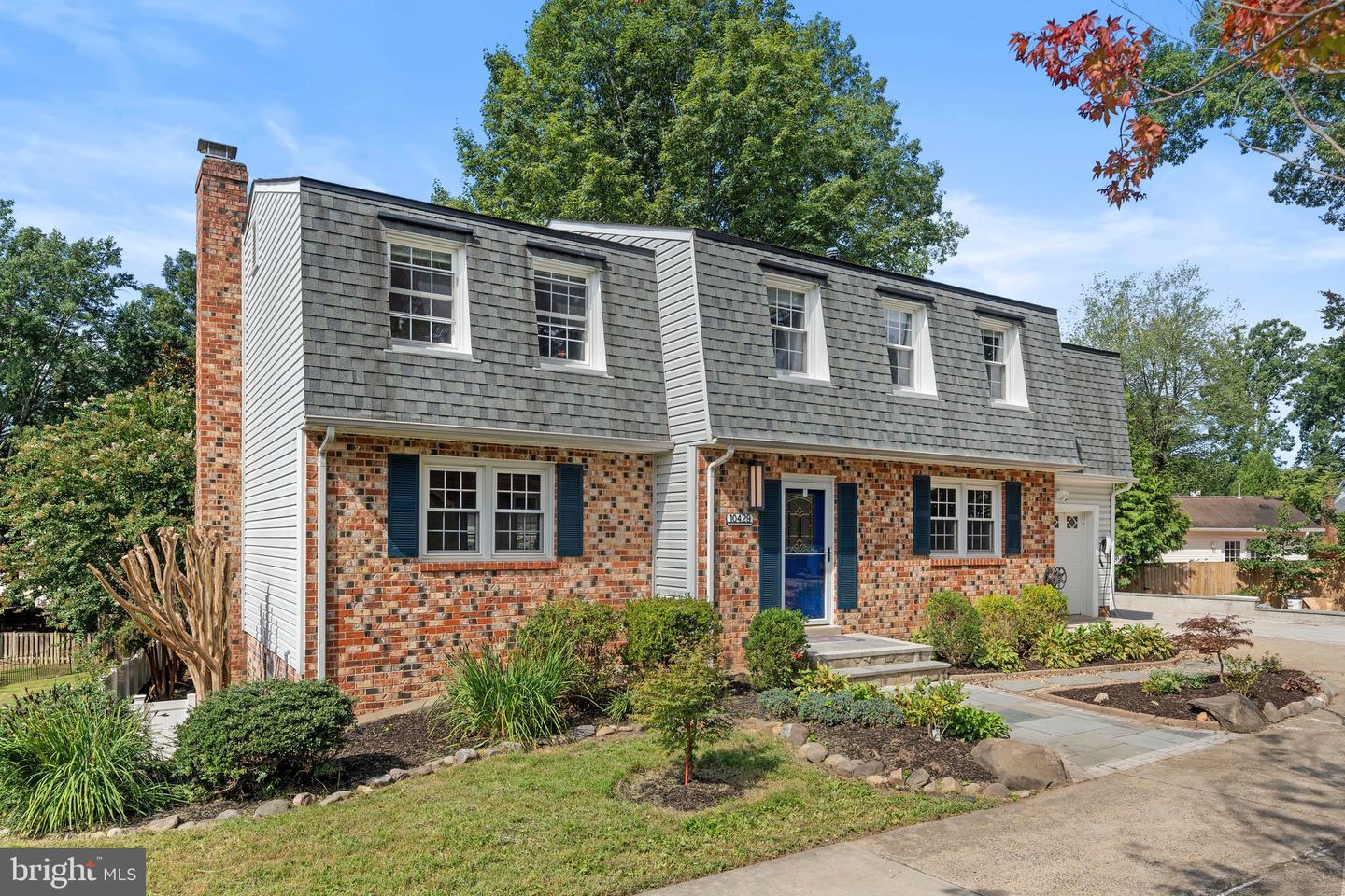 10429 HEADLY CT, FAIRFAX, Virginia 22032, 5 Bedrooms Bedrooms, ,4 BathroomsBathrooms,Residential,For sale,10429 HEADLY CT,VAFX2264200 MLS # VAFX2264200