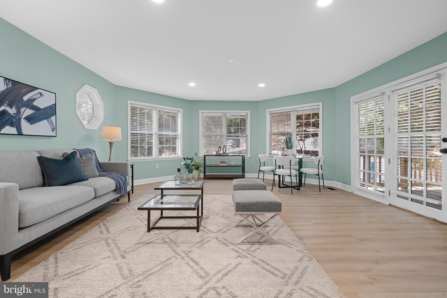 10429 HEADLY CT, FAIRFAX, Virginia 22032, 5 Bedrooms Bedrooms, ,4 BathroomsBathrooms,Residential,For sale,10429 HEADLY CT,VAFX2264200 MLS # VAFX2264200