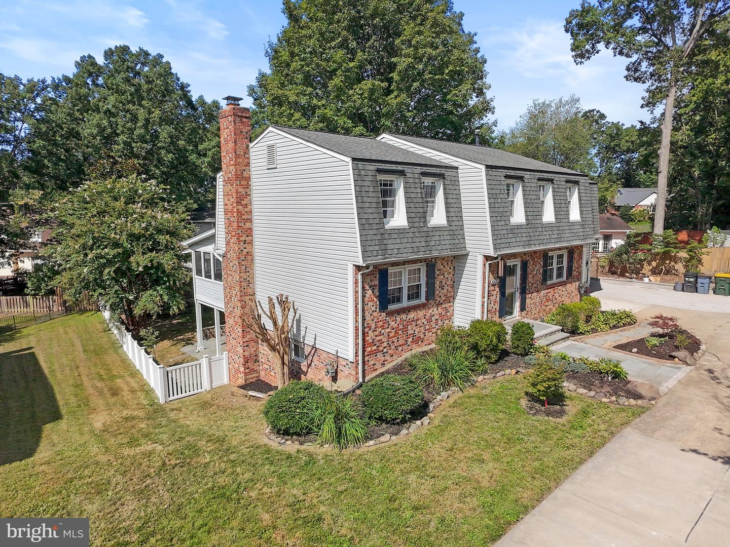 10429 HEADLY CT, FAIRFAX, Virginia 22032, 5 Bedrooms Bedrooms, ,4 BathroomsBathrooms,Residential,For sale,10429 HEADLY CT,VAFX2264200 MLS # VAFX2264200