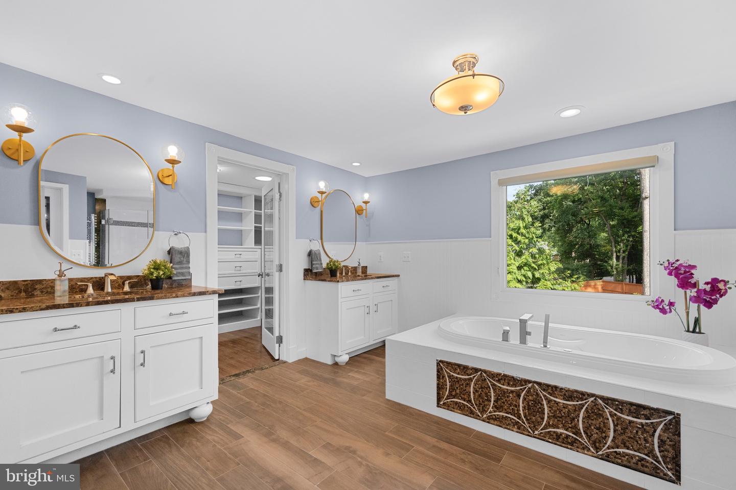 10429 HEADLY CT, FAIRFAX, Virginia 22032, 5 Bedrooms Bedrooms, ,4 BathroomsBathrooms,Residential,For sale,10429 HEADLY CT,VAFX2264200 MLS # VAFX2264200