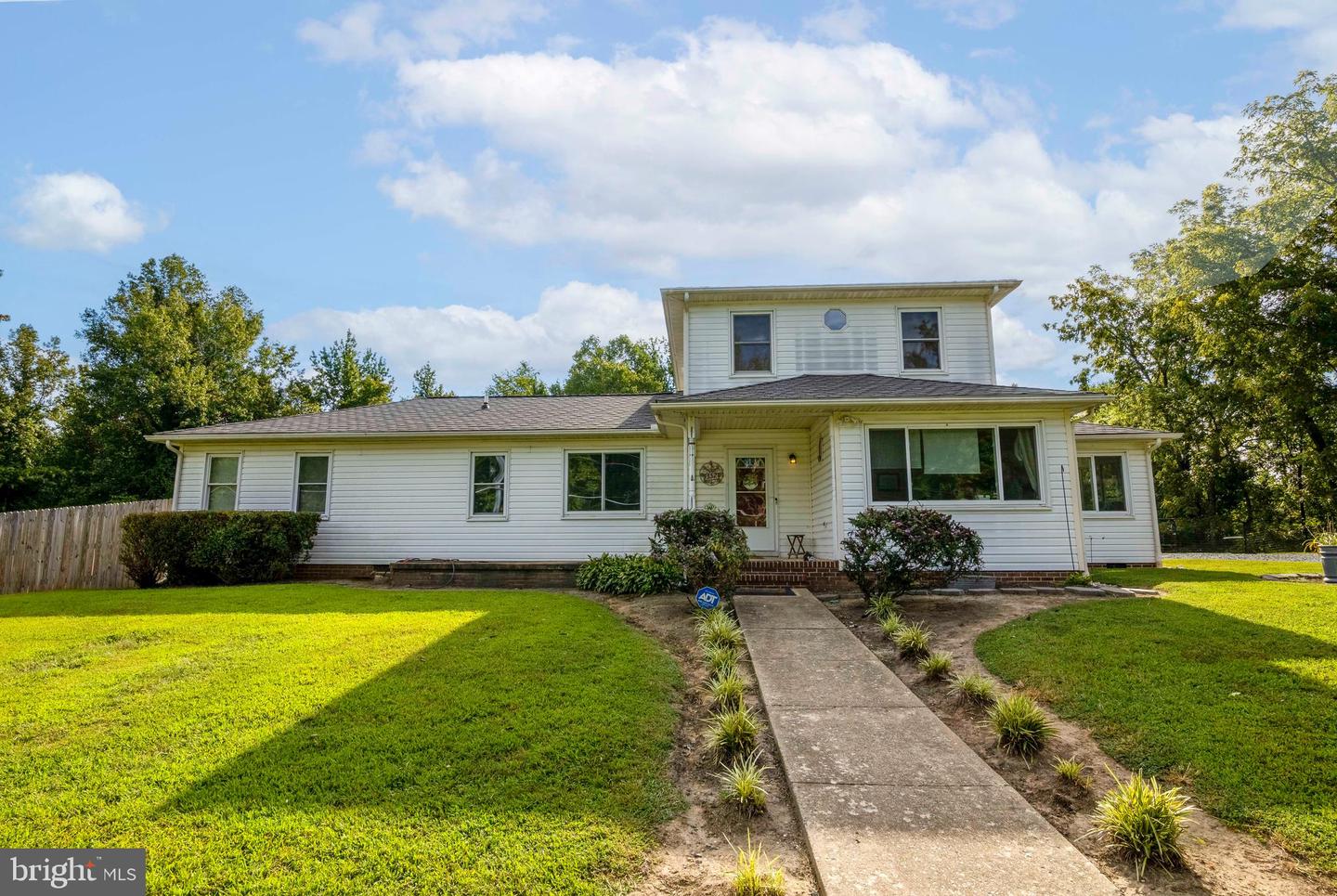 1352 BROOKE RD, FREDERICKSBURG, Virginia 22405, 4 Bedrooms Bedrooms, ,2 BathroomsBathrooms,Residential,For sale,1352 BROOKE RD,VAST2042276 MLS # VAST2042276