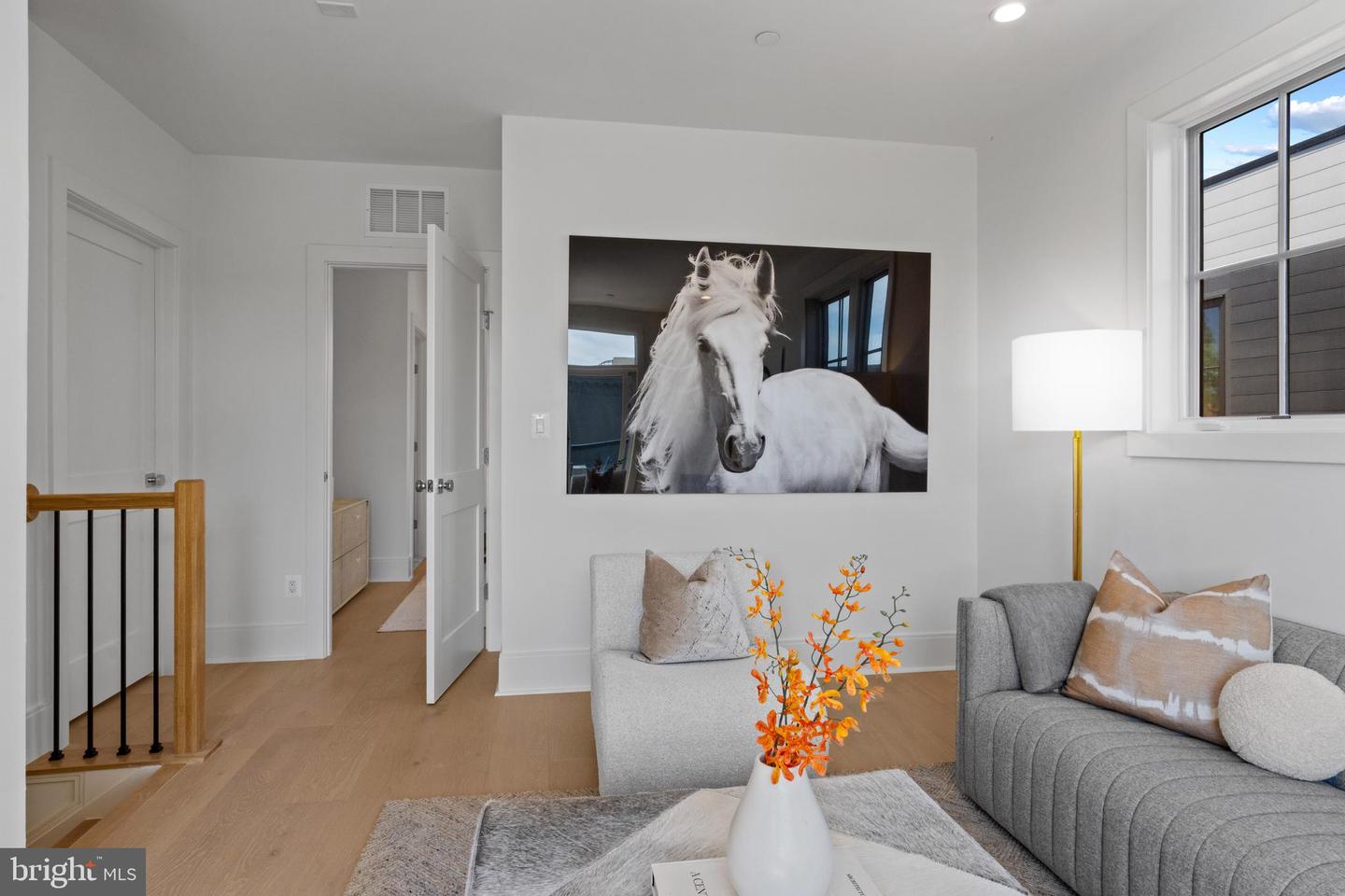 223 S UNION ST, ALEXANDRIA, Virginia 22314, 4 Bedrooms Bedrooms, 16 Rooms Rooms,4 BathroomsBathrooms,Residential,For sale,223 S UNION ST,VAAX2049196 MLS # VAAX2049196