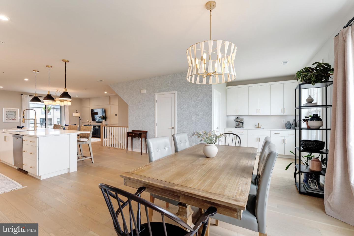 22405 CLAUDE MOORE DR, ASHBURN, Virginia 20148, 3 Bedrooms Bedrooms, 10 Rooms Rooms,2 BathroomsBathrooms,Residential,For sale,22405 CLAUDE MOORE DR,VALO2105802 MLS # VALO2105802