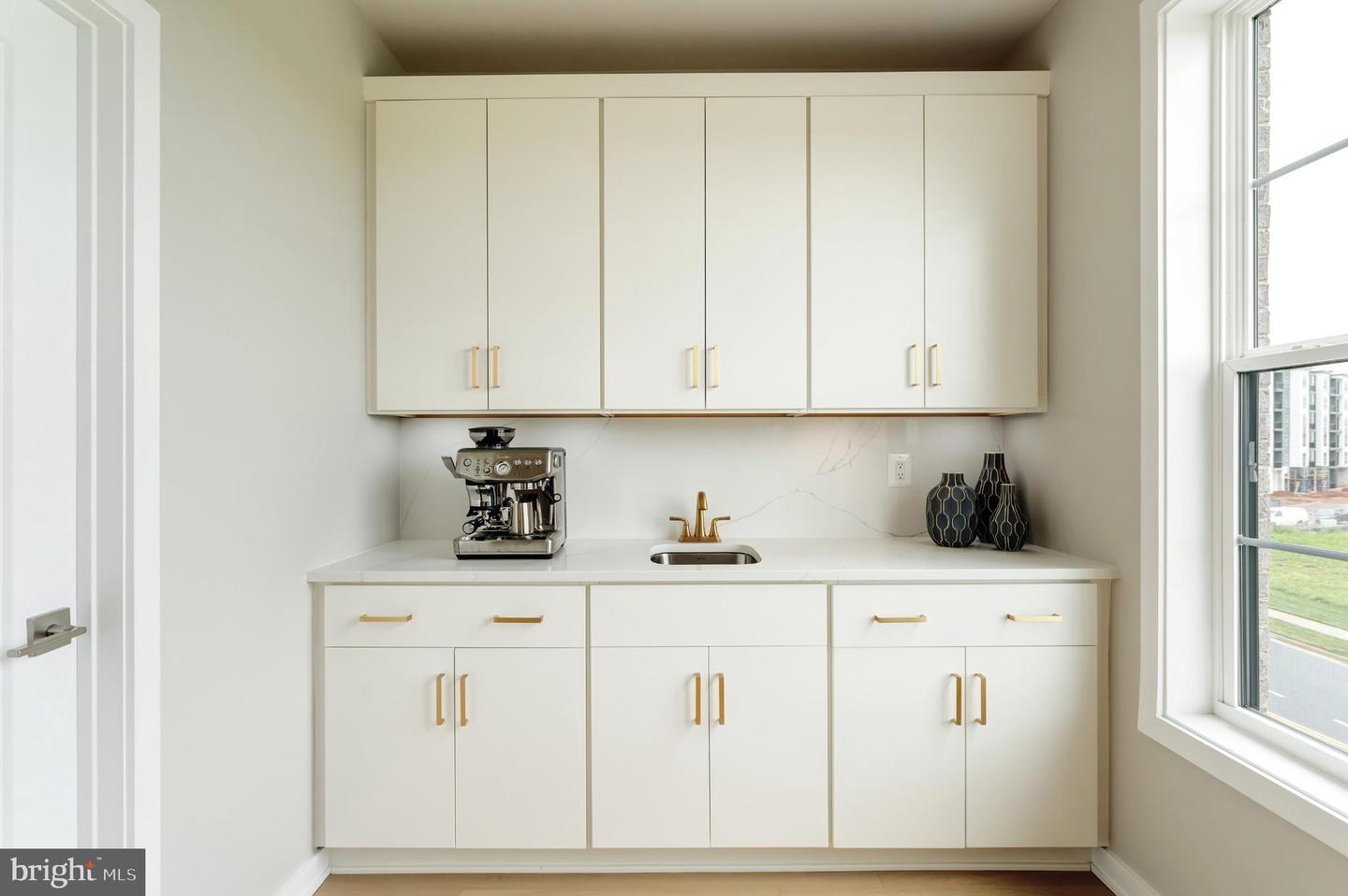 22405 CLAUDE MOORE DR, ASHBURN, Virginia 20148, 3 Bedrooms Bedrooms, 10 Rooms Rooms,2 BathroomsBathrooms,Residential,For sale,22405 CLAUDE MOORE DR,VALO2105802 MLS # VALO2105802