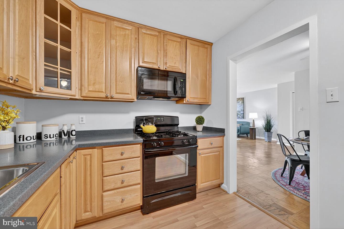 3001 VEAZEY TER NW #1009, WASHINGTON, District Of Columbia 20008, 1 Bedroom Bedrooms, ,1 BathroomBathrooms,Residential,For sale,3001 VEAZEY TER NW #1009,DCDC2217600 MLS # DCDC2217600 3001 VEAZEY TER NW #1009, WASHINGTON, District Of Columbia 20008, 1 Bedroom Bedrooms, ,1 BathroomBathrooms,Residential,For sale,3001 VEAZEY TER NW #1009,DCDC2217600 MLS # DCDC2217600