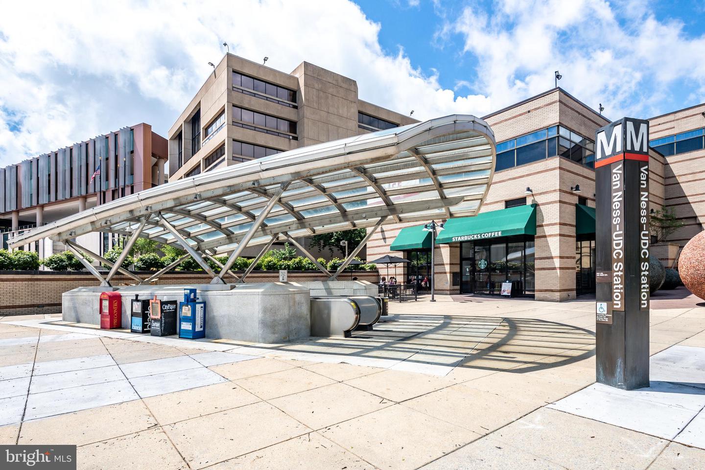 3001 VEAZEY TER NW #1009, WASHINGTON, District Of Columbia 20008, 1 Bedroom Bedrooms, ,1 BathroomBathrooms,Residential,For sale,3001 VEAZEY TER NW #1009,DCDC2217600 MLS # DCDC2217600 3001 VEAZEY TER NW #1009, WASHINGTON, District Of Columbia 20008, 1 Bedroom Bedrooms, ,1 BathroomBathrooms,Residential,For sale,3001 VEAZEY TER NW #1009,DCDC2217600 MLS # DCDC2217600