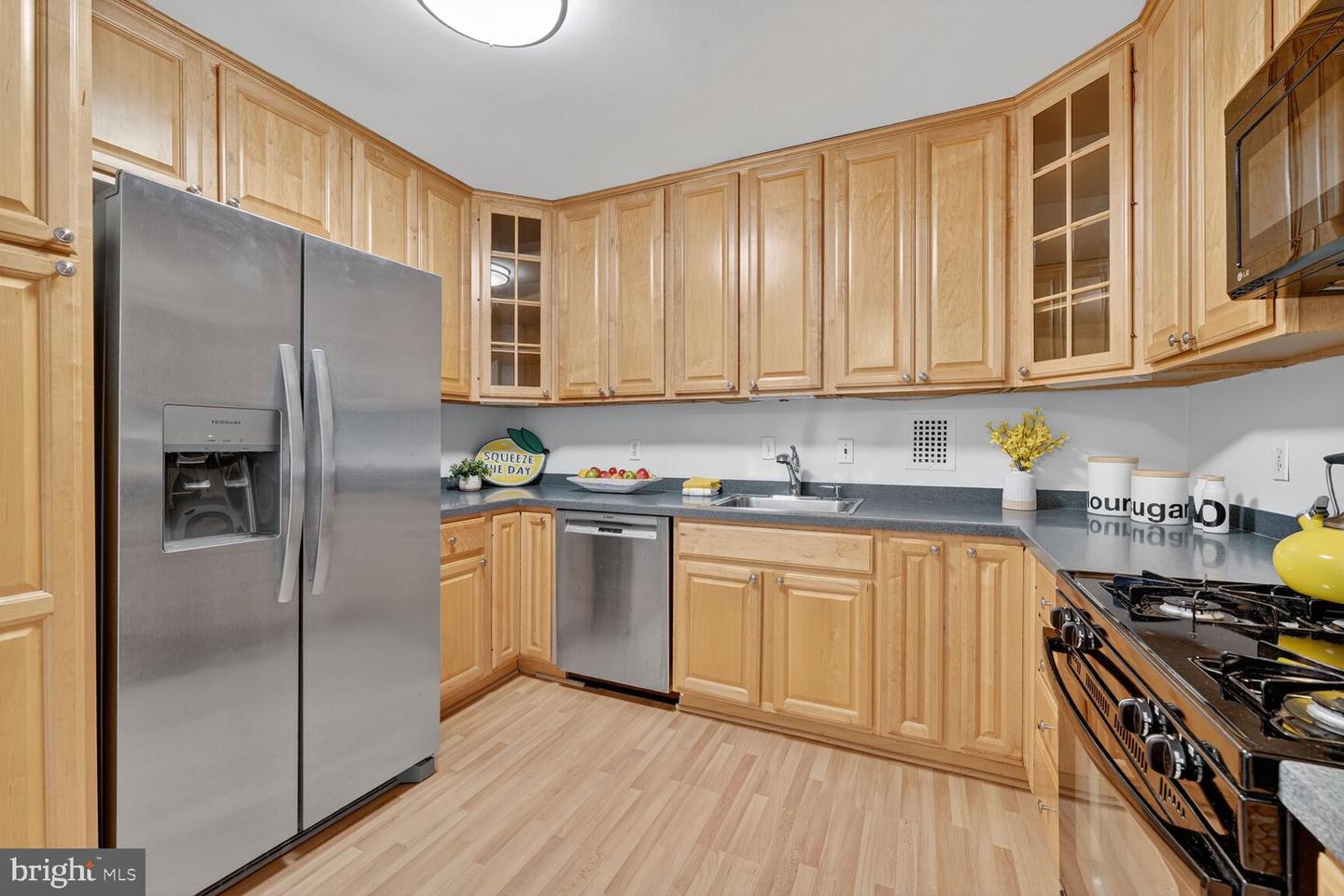 3001 VEAZEY TER NW #1009, WASHINGTON, District Of Columbia 20008, 1 Bedroom Bedrooms, ,1 BathroomBathrooms,Residential,For sale,3001 VEAZEY TER NW #1009,DCDC2217600 MLS # DCDC2217600 3001 VEAZEY TER NW #1009, WASHINGTON, District Of Columbia 20008, 1 Bedroom Bedrooms, ,1 BathroomBathrooms,Residential,For sale,3001 VEAZEY TER NW #1009,DCDC2217600 MLS # DCDC2217600