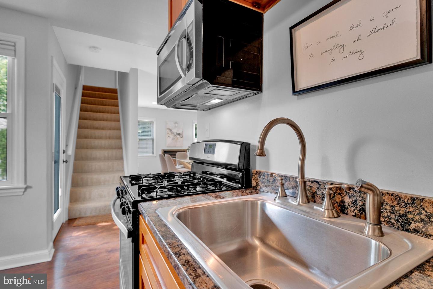 5402 S 12TH ST S, ARLINGTON, Virginia 22204, 5 Bedrooms Bedrooms, ,2 BathroomsBathrooms,Residential,For sale,5402 S 12TH ST S,VAFX2264108 MLS # VAFX2264108