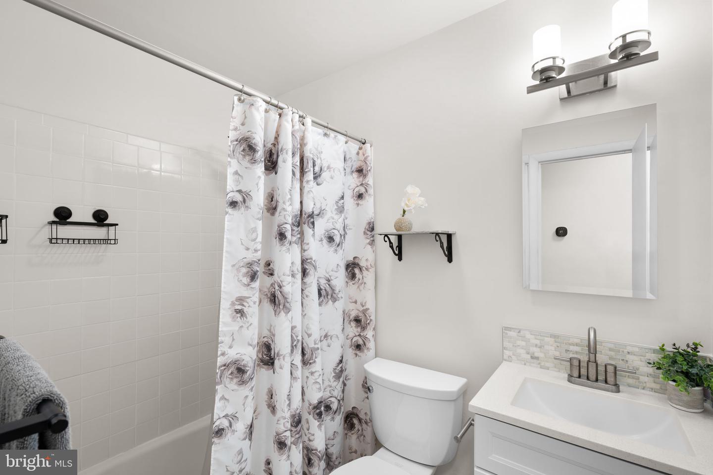 4821 LAWRENCE ST, ALEXANDRIA, Virginia 22309, 4 Bedrooms Bedrooms, ,1 BathroomBathrooms,Residential,For sale,4821 LAWRENCE ST,VAFX2264488 MLS # VAFX2264488