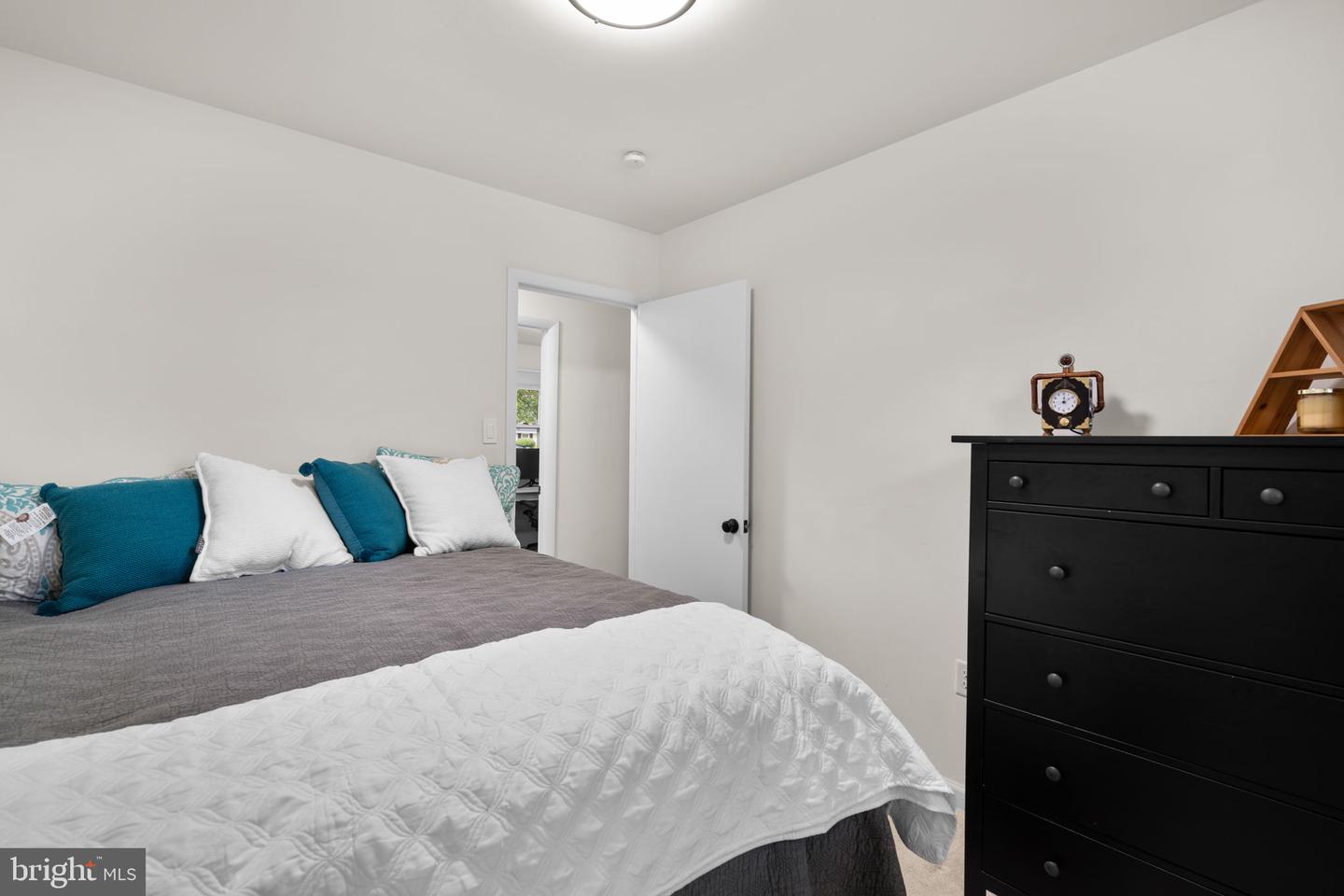 4821 LAWRENCE ST, ALEXANDRIA, Virginia 22309, 4 Bedrooms Bedrooms, ,1 BathroomBathrooms,Residential,For sale,4821 LAWRENCE ST,VAFX2264488 MLS # VAFX2264488