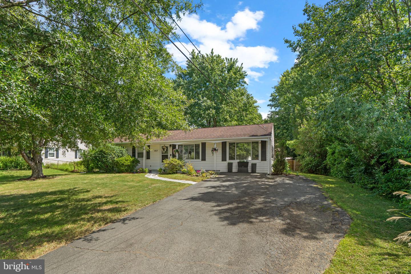 4821 LAWRENCE ST, ALEXANDRIA, Virginia 22309, 4 Bedrooms Bedrooms, ,1 BathroomBathrooms,Residential,For sale,4821 LAWRENCE ST,VAFX2264488 MLS # VAFX2264488