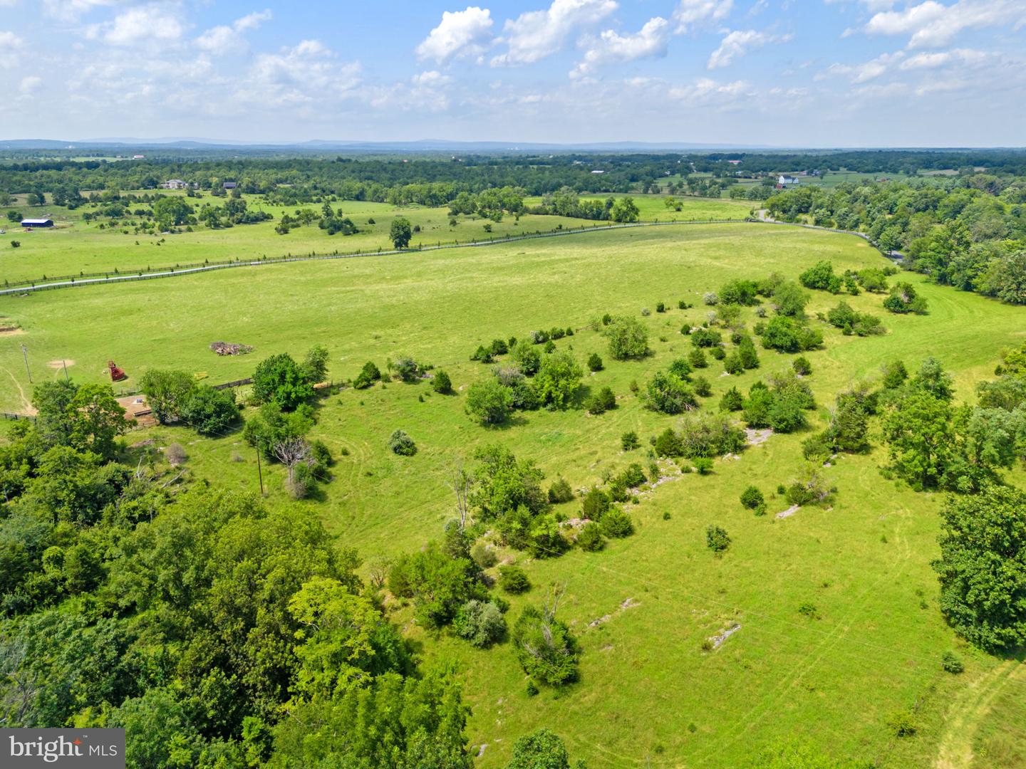 961 SUMMERVILLE RD, BOYCE, Virginia 22620, 3 Bedrooms Bedrooms, ,3 BathroomsBathrooms,Farm,For sale,961 SUMMERVILLE RD,VACL2006034 MLS # VACL2006034
