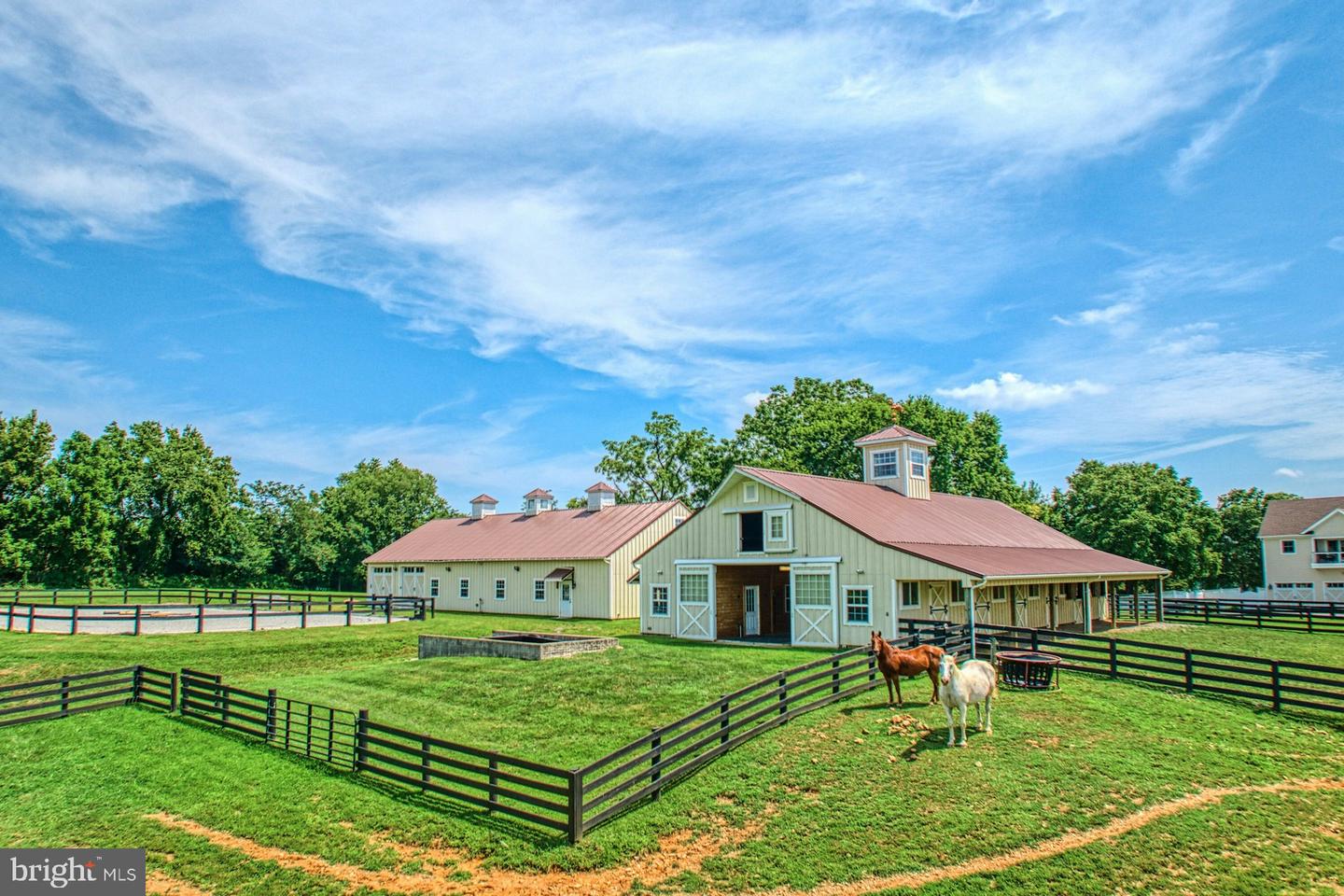 40954 CANTER LN, PAEONIAN SPRINGS, Virginia 20129, 4 Bedrooms Bedrooms, ,6 BathroomsBathrooms,Farm,For sale,40954 CANTER LN,VALO2106338 MLS # VALO2106338