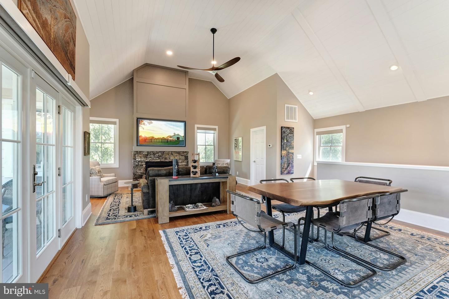 40954 CANTER LN, PAEONIAN SPRINGS, Virginia 20129, 4 Bedrooms Bedrooms, ,6 BathroomsBathrooms,Farm,For sale,40954 CANTER LN,VALO2106338 MLS # VALO2106338