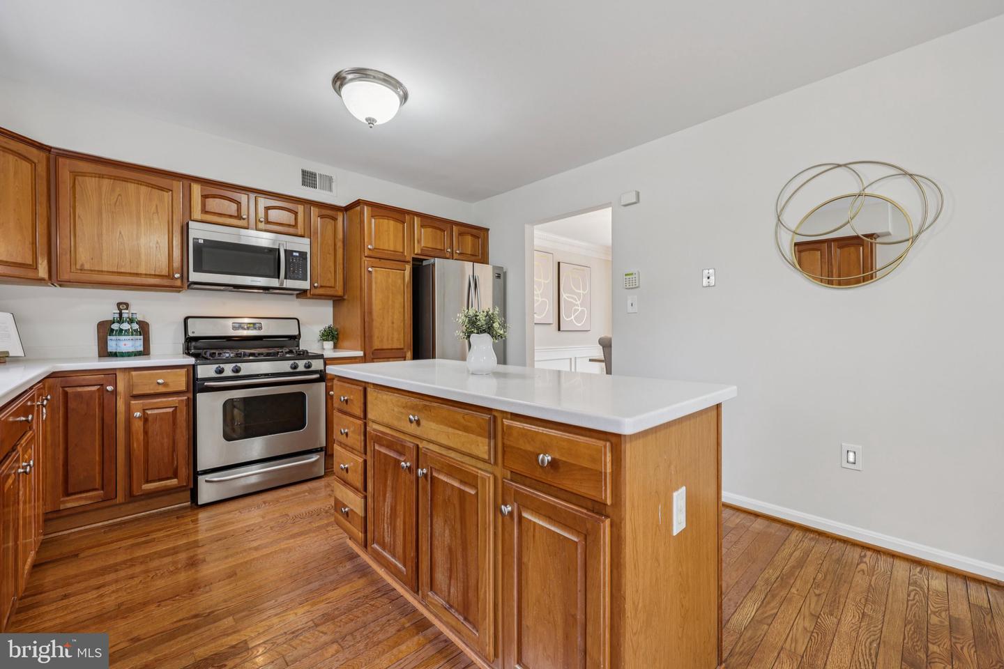 2012 PIERIS CT, VIENNA, Virginia 22182, 3 Bedrooms Bedrooms, ,2 BathroomsBathrooms,Residential,For sale,2012 PIERIS CT,VAFX2264516 MLS # VAFX2264516