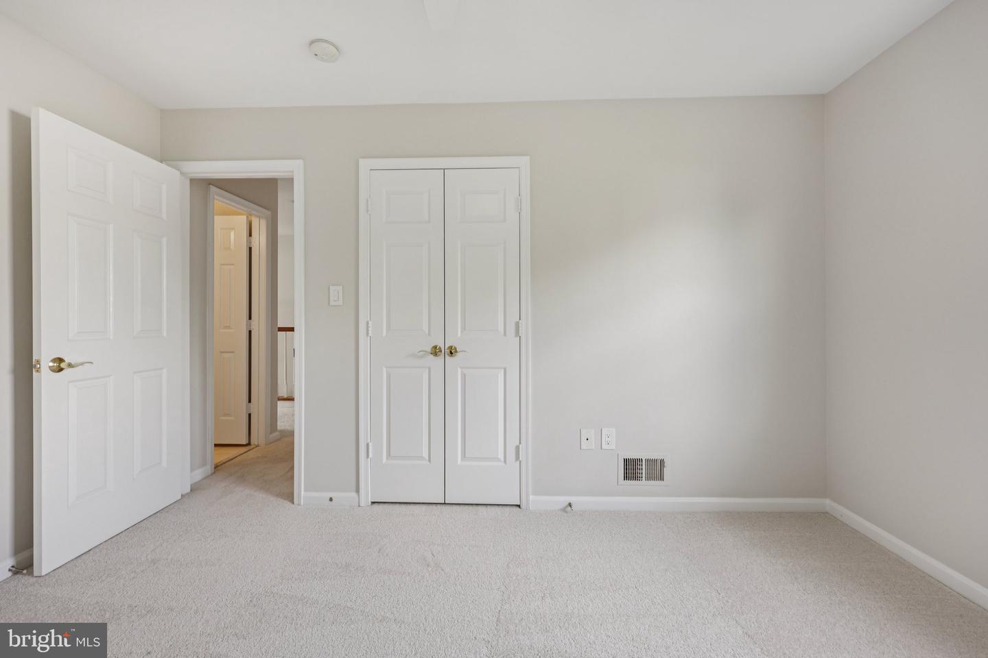 2012 PIERIS CT, VIENNA, Virginia 22182, 3 Bedrooms Bedrooms, ,2 BathroomsBathrooms,Residential,For sale,2012 PIERIS CT,VAFX2264516 MLS # VAFX2264516