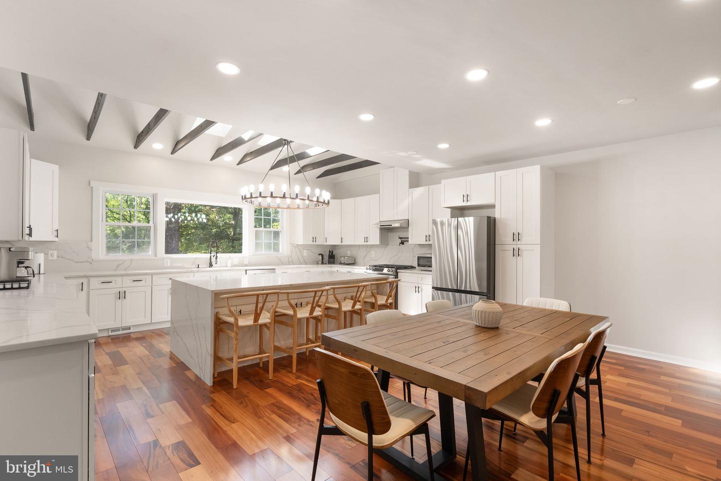7324 AUBURN ST, ANNANDALE, Virginia 22003, 4 Bedrooms Bedrooms, ,4 BathroomsBathrooms,Residential,For sale,7324 AUBURN ST,VAFX2264546 MLS # VAFX2264546