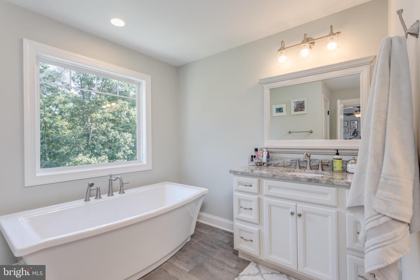 109 JENI CT, WINCHESTER, Virginia 22602, 6 Bedrooms Bedrooms, ,4 BathroomsBathrooms,Residential,For sale,109 JENI CT,VAFV2036556 MLS # VAFV2036556