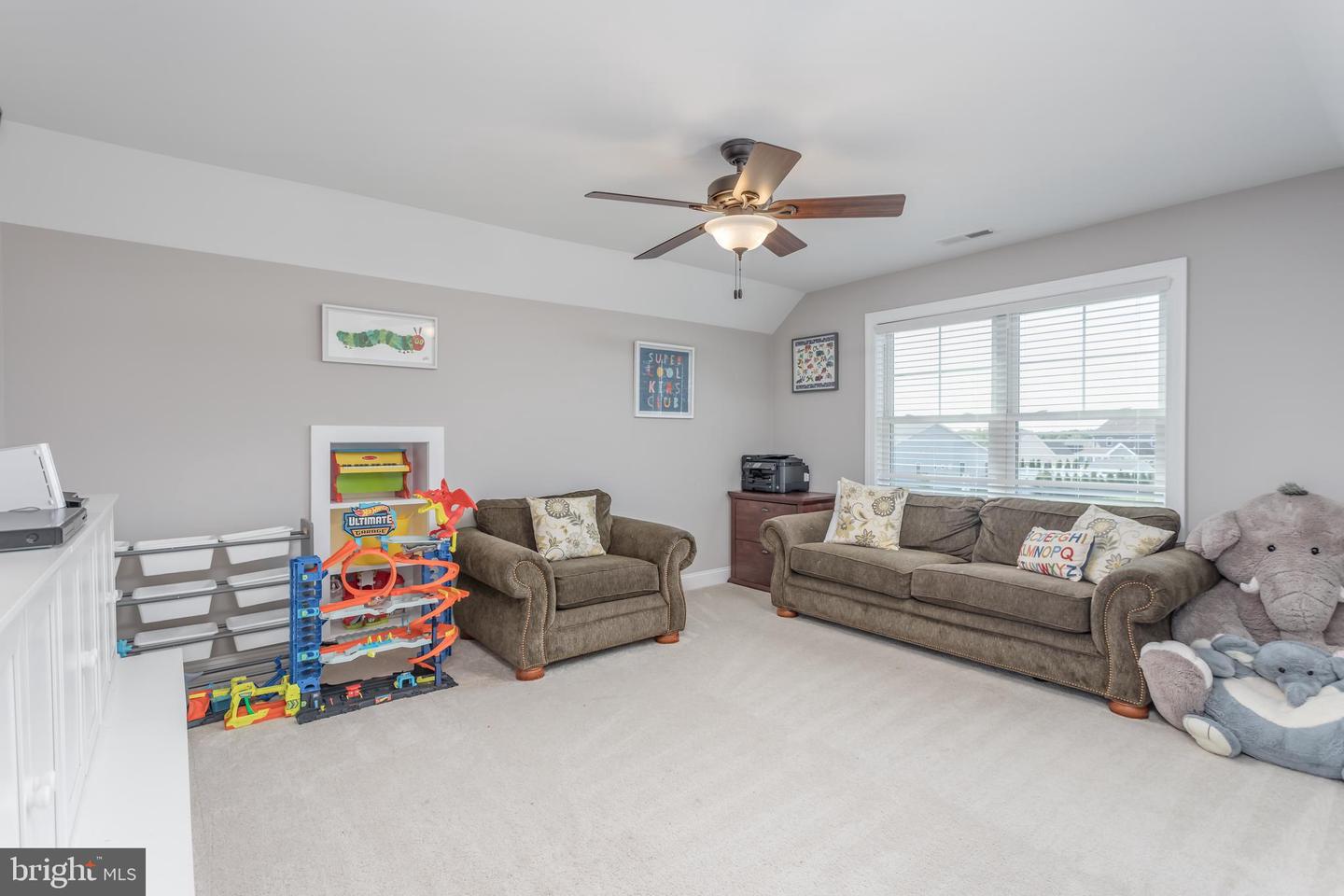 109 JENI CT, WINCHESTER, Virginia 22602, 6 Bedrooms Bedrooms, ,4 BathroomsBathrooms,Residential,For sale,109 JENI CT,VAFV2036556 MLS # VAFV2036556