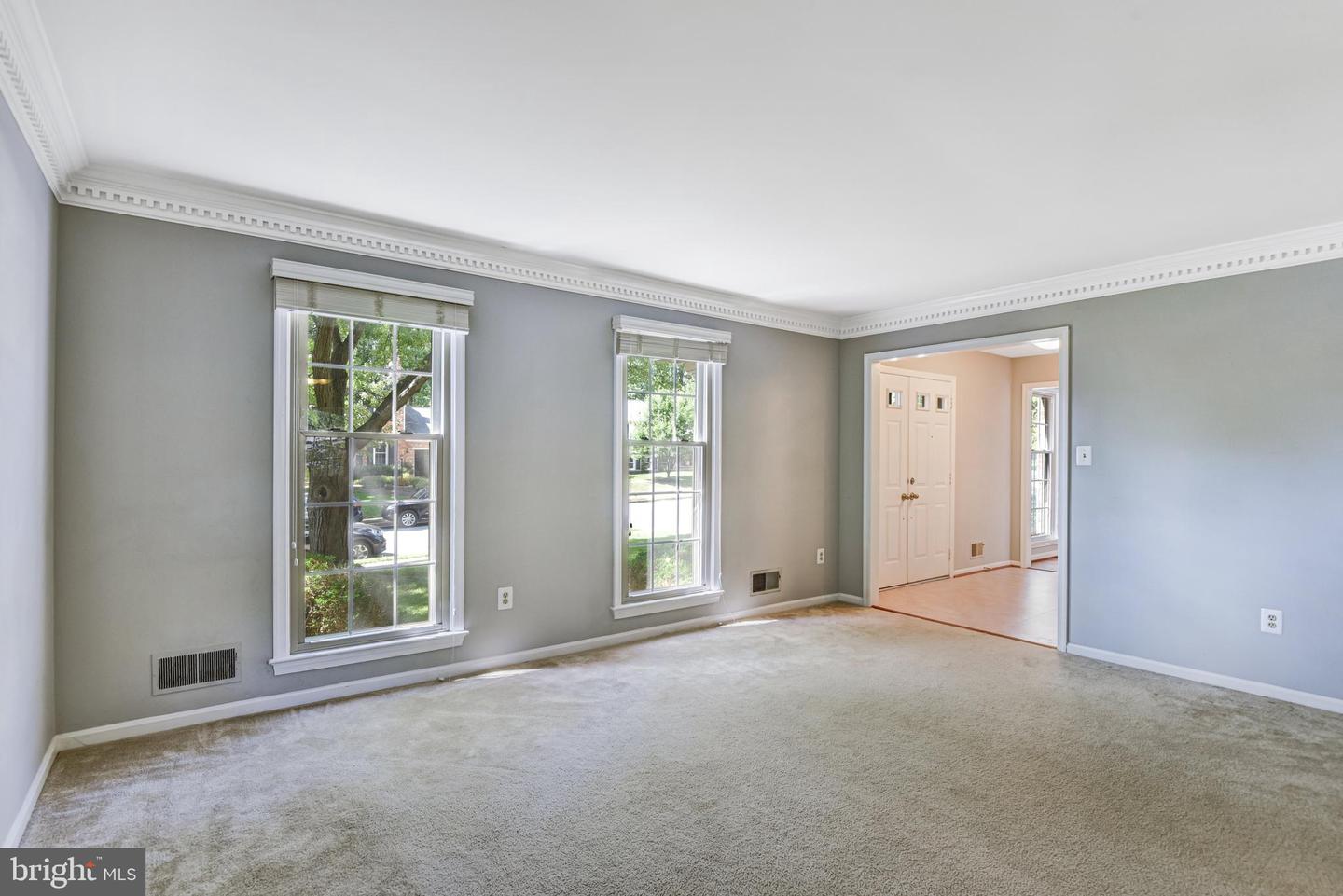 9710 DOULTON CT, FAIRFAX, Virginia 22032, 4 Bedrooms Bedrooms, ,2 BathroomsBathrooms,Residential,For sale,9710 DOULTON CT,VAFX2264572 MLS # VAFX2264572