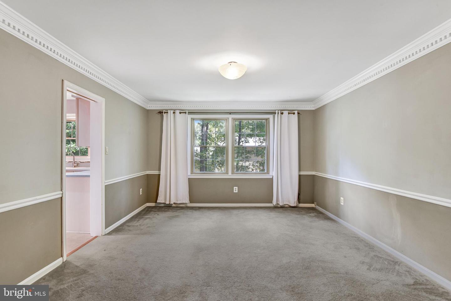 9710 DOULTON CT, FAIRFAX, Virginia 22032, 4 Bedrooms Bedrooms, ,2 BathroomsBathrooms,Residential,For sale,9710 DOULTON CT,VAFX2264572 MLS # VAFX2264572