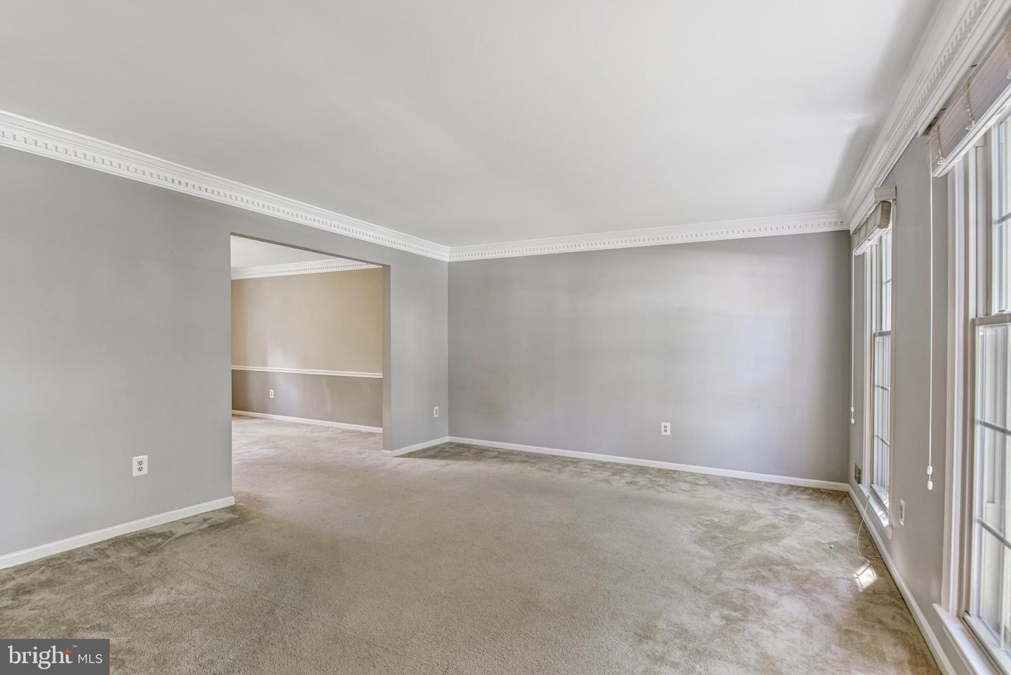 9710 DOULTON CT, FAIRFAX, Virginia 22032, 4 Bedrooms Bedrooms, ,2 BathroomsBathrooms,Residential,For sale,9710 DOULTON CT,VAFX2264572 MLS # VAFX2264572