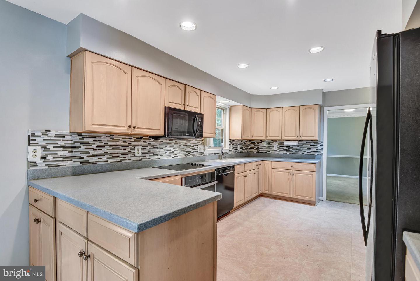 9710 DOULTON CT, FAIRFAX, Virginia 22032, 4 Bedrooms Bedrooms, ,2 BathroomsBathrooms,Residential,For sale,9710 DOULTON CT,VAFX2264572 MLS # VAFX2264572