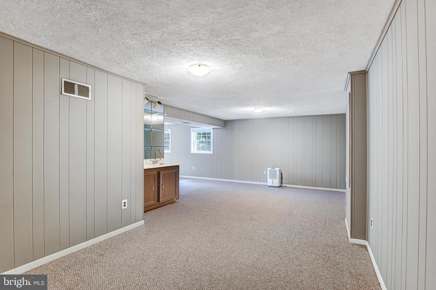 9710 DOULTON CT, FAIRFAX, Virginia 22032, 4 Bedrooms Bedrooms, ,2 BathroomsBathrooms,Residential,For sale,9710 DOULTON CT,VAFX2264572 MLS # VAFX2264572