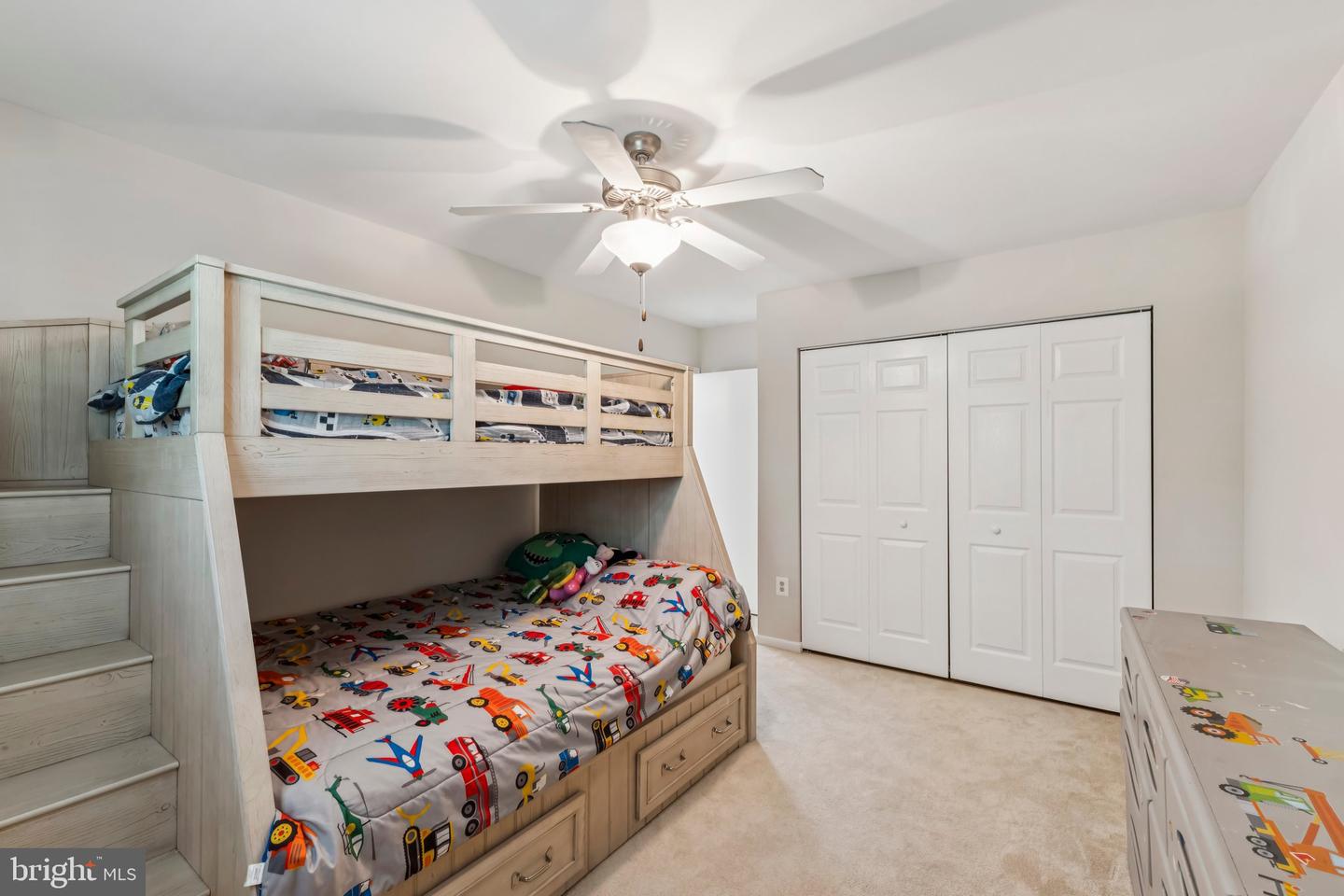 3077 SOUTHERN ELM CT, FAIRFAX, Virginia 22031, 3 Bedrooms Bedrooms, ,3 BathroomsBathrooms,Residential,For sale,3077 SOUTHERN ELM CT,VAFX2264596 MLS # VAFX2264596