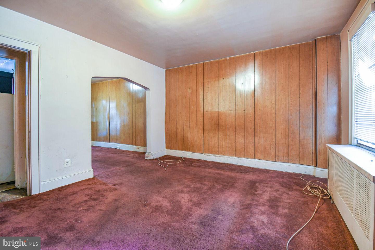 561 23RD PL NE, WASHINGTON, District Of Columbia 20002, 2 Bedrooms Bedrooms, ,1 BathroomBathrooms,Residential,For sale,561 23RD PL NE,DCDC2188686 MLS # DCDC2188686