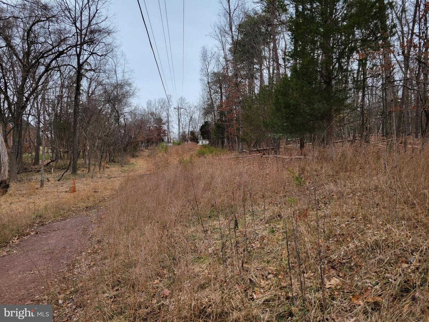 7400 BULL RUN DR, CENTREVILLE, Virginia 20121, ,Land,For sale,7400 BULL RUN DR,VAFX2265372 MLS # VAFX2265372