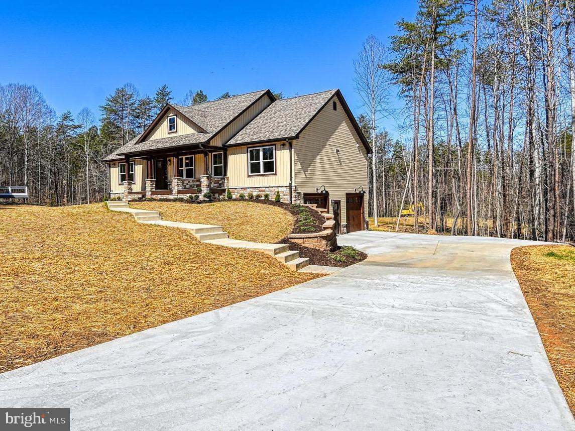 2143 PEACH GROVE RD., LOUISA, Virginia 23093, 4 Bedrooms Bedrooms, ,3 BathroomsBathrooms,Residential,For sale,2143 PEACH GROVE RD.,VALA2007530 MLS # VALA2007530