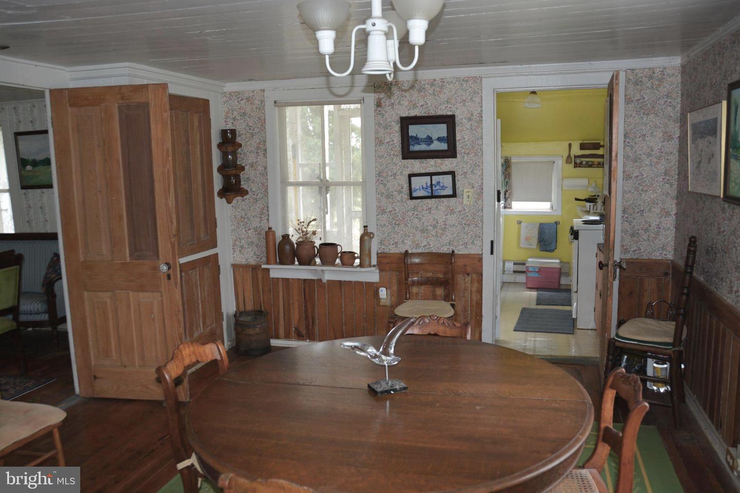 2431 CEDAR CREEK GRADE, WINCHESTER, Virginia 22602, 3 Bedrooms Bedrooms, ,1 BathroomBathrooms,Residential,For sale,2431 CEDAR CREEK GRADE,VAFV2033452 MLS # VAFV2033452