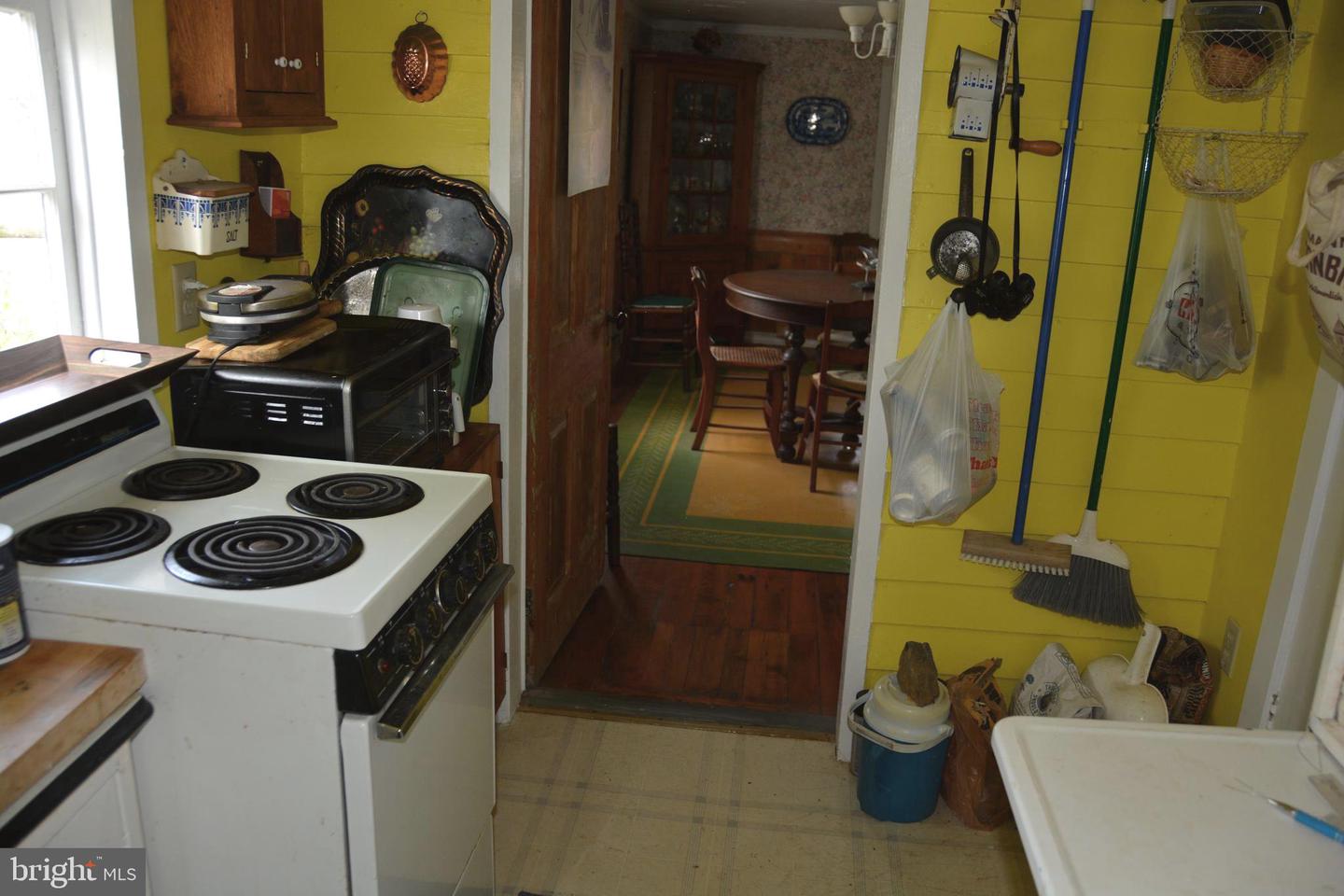 2431 CEDAR CREEK GRADE, WINCHESTER, Virginia 22602, 3 Bedrooms Bedrooms, ,1 BathroomBathrooms,Residential,For sale,2431 CEDAR CREEK GRADE,VAFV2033452 MLS # VAFV2033452
