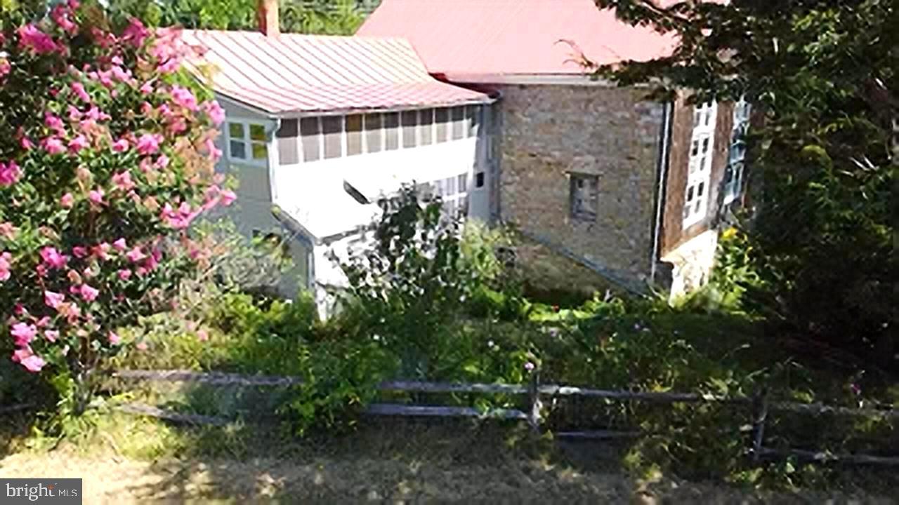2431 CEDAR CREEK GRADE, WINCHESTER, Virginia 22602, 3 Bedrooms Bedrooms, ,1 BathroomBathrooms,Residential,For sale,2431 CEDAR CREEK GRADE,VAFV2033452 MLS # VAFV2033452