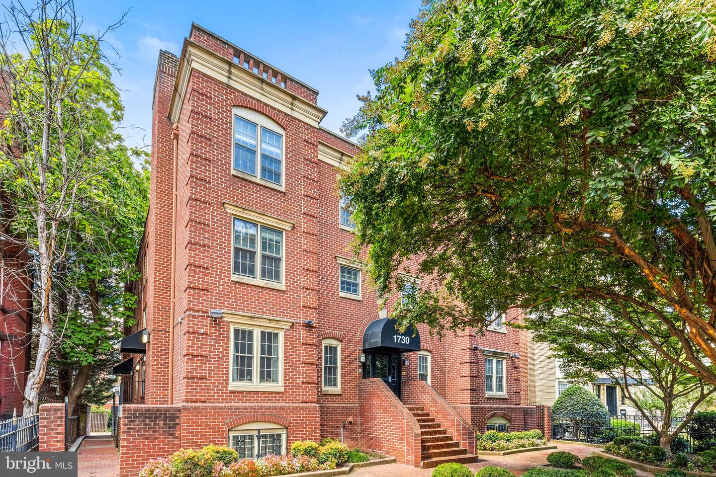 1730 16TH ST NW #14, WASHINGTON, District Of Columbia 20009, 2 Bedrooms Bedrooms, ,2 BathroomsBathrooms,Residential,For sale,1730 16TH ST NW #14,DCDC2199876 MLS # DCDC2199876