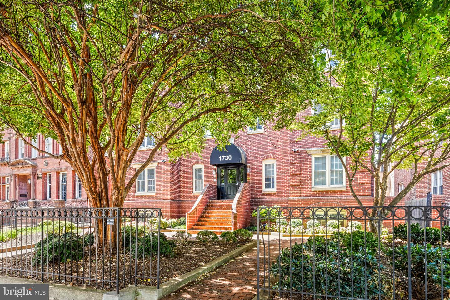 1730 16TH ST NW #14, WASHINGTON, District Of Columbia 20009, 2 Bedrooms Bedrooms, ,2 BathroomsBathrooms,Residential,For sale,1730 16TH ST NW #14,DCDC2199876 MLS # DCDC2199876