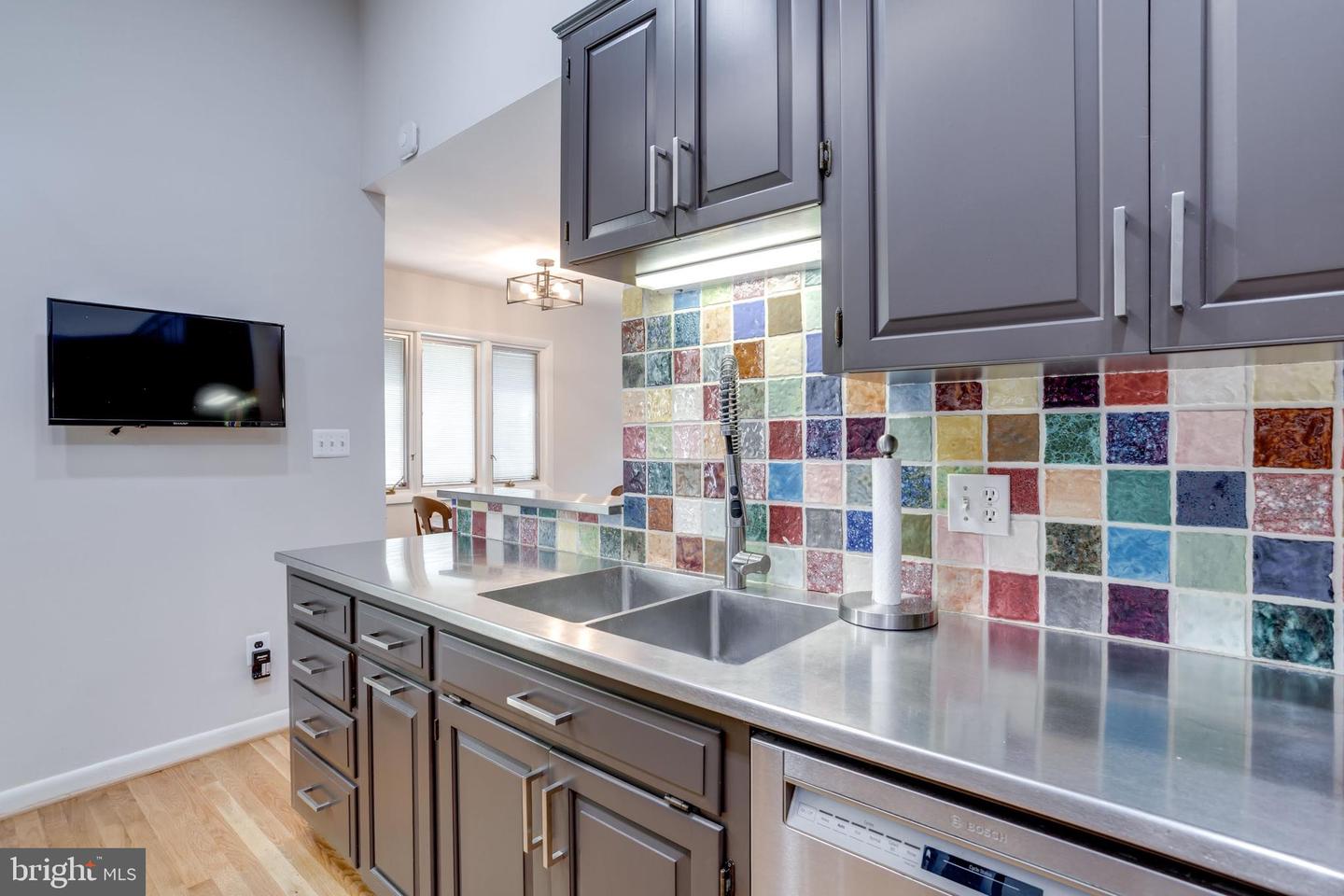 3503 ALBA PL, FAIRFAX, Virginia 22031, 5 Bedrooms Bedrooms, ,3 BathroomsBathrooms,Residential,For sale,3503 ALBA PL,VAFX2252770 MLS # VAFX2252770