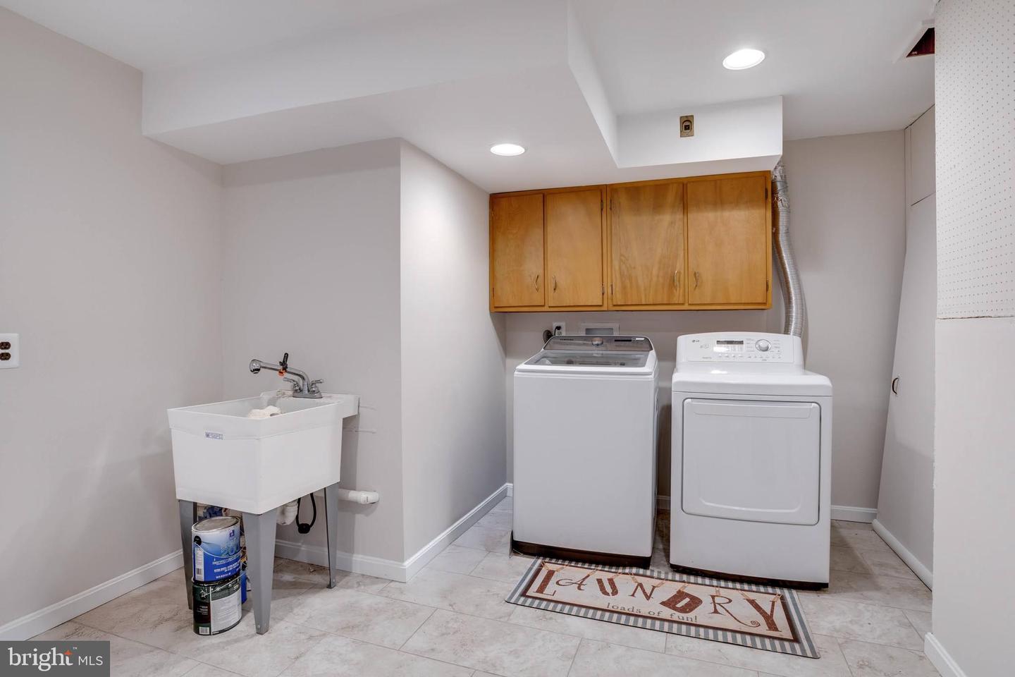3503 ALBA PL, FAIRFAX, Virginia 22031, 5 Bedrooms Bedrooms, ,3 BathroomsBathrooms,Residential,For sale,3503 ALBA PL,VAFX2252770 MLS # VAFX2252770