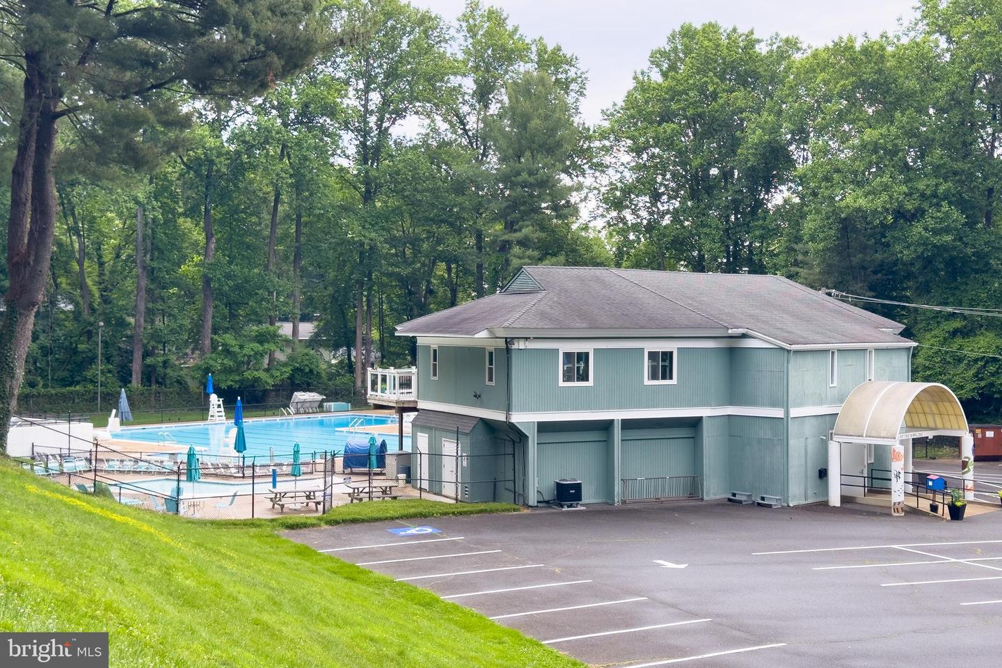 3503 ALBA PL, FAIRFAX, Virginia 22031, 5 Bedrooms Bedrooms, ,3 BathroomsBathrooms,Residential,For sale,3503 ALBA PL,VAFX2252770 MLS # VAFX2252770