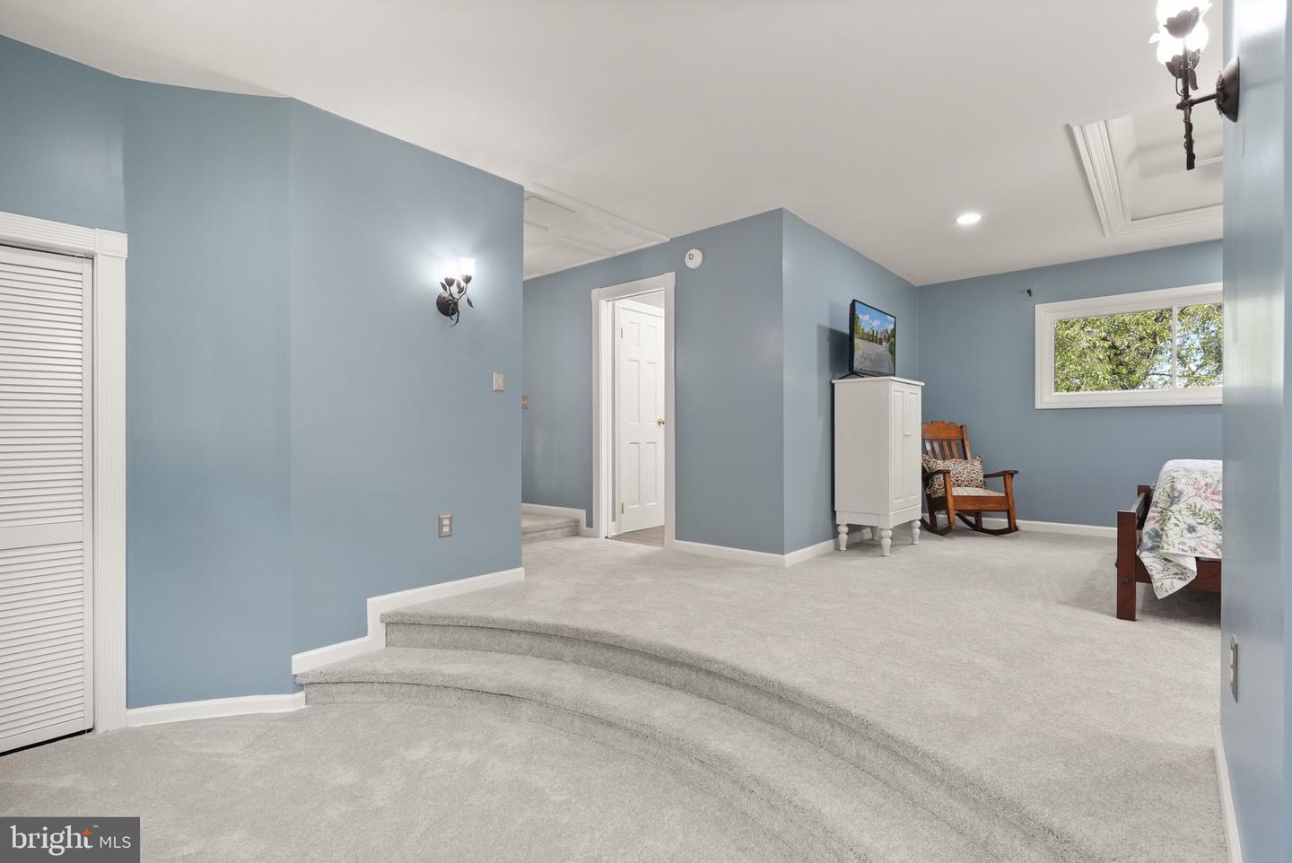 393 HIGH KNOB RD, FRONT ROYAL, Virginia 22630, 2 Bedrooms Bedrooms, ,3 BathroomsBathrooms,Residential,For sale,393 HIGH KNOB RD,VAWR2011652 MLS # VAWR2011652