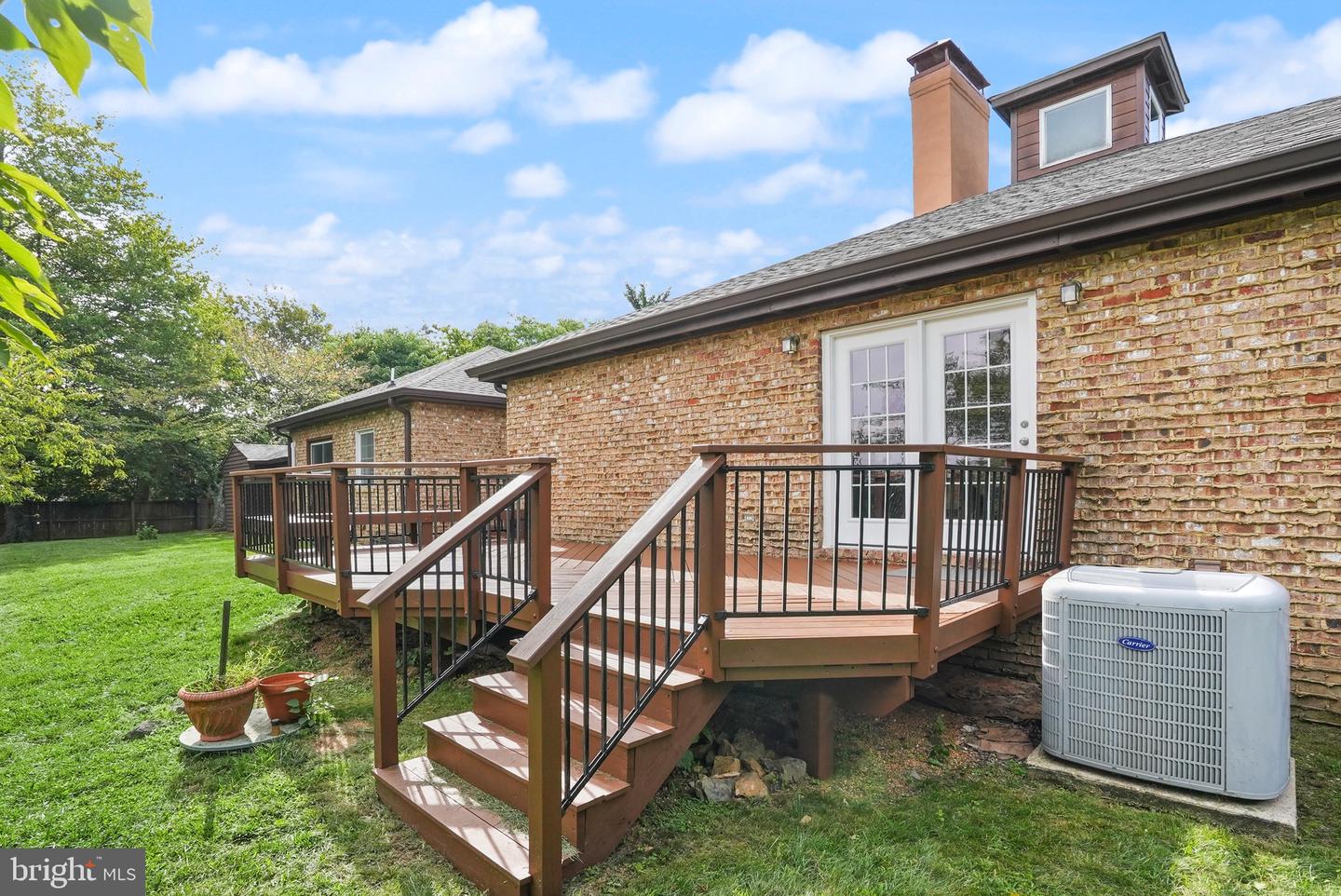 393 HIGH KNOB RD, FRONT ROYAL, Virginia 22630, 2 Bedrooms Bedrooms, ,3 BathroomsBathrooms,Residential,For sale,393 HIGH KNOB RD,VAWR2011652 MLS # VAWR2011652